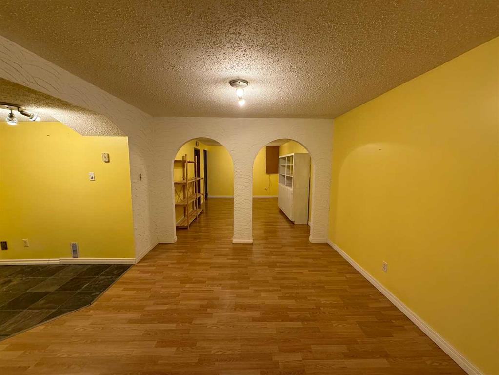 1429 53 Street Property Photo 17