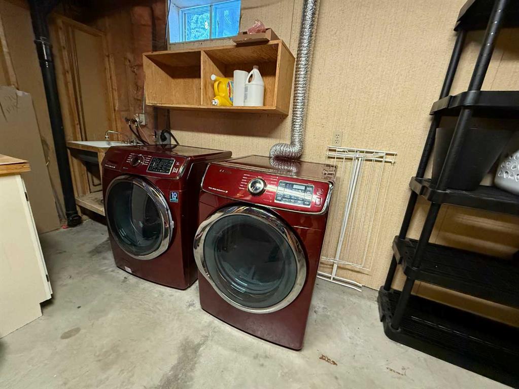 1429 53 Street Property Photo 19