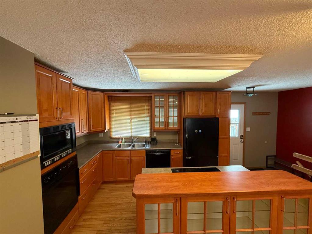 1429 53 Street Property Photo 26