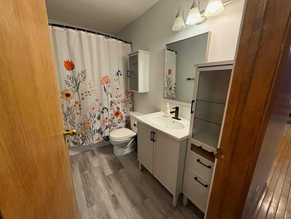 1429 53 Street Property Photo 28