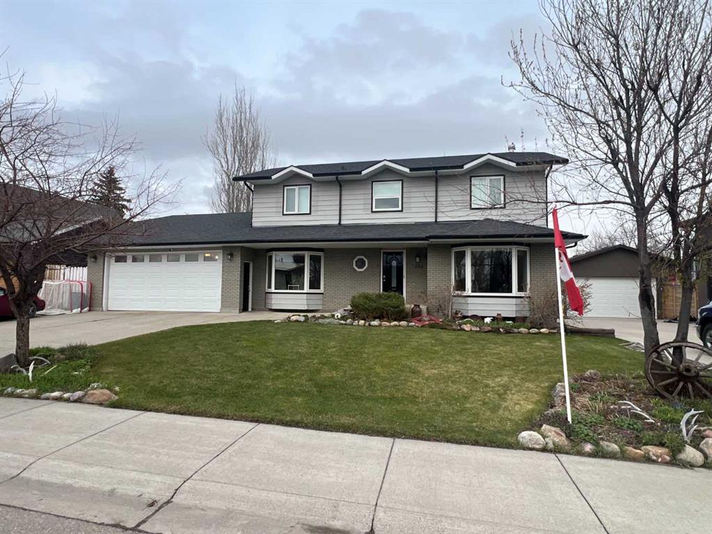 252 7 Street Property Photo