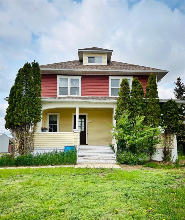 416 2 Street Property Photo