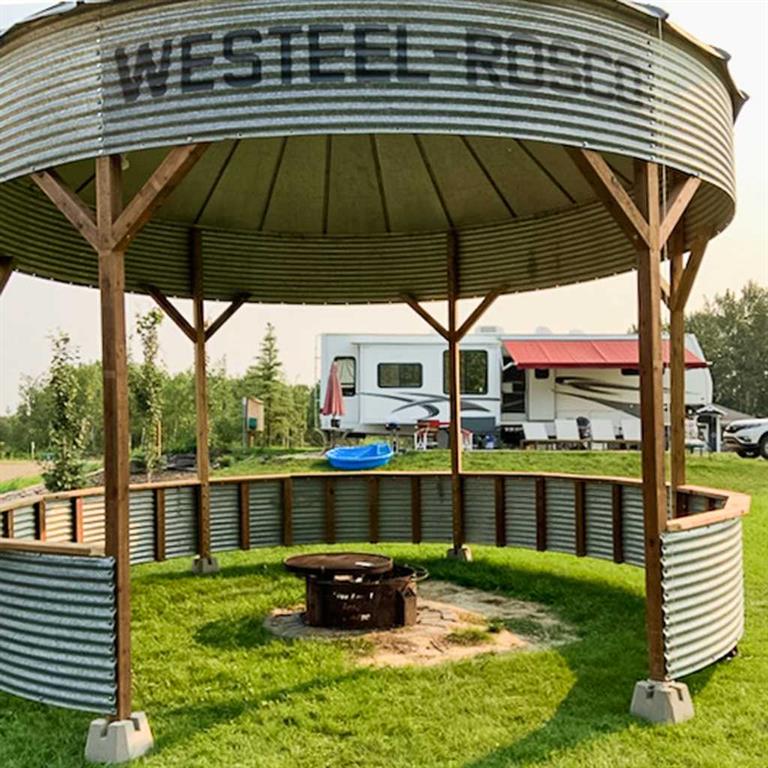 15 Horse Shoe Property Photo 7