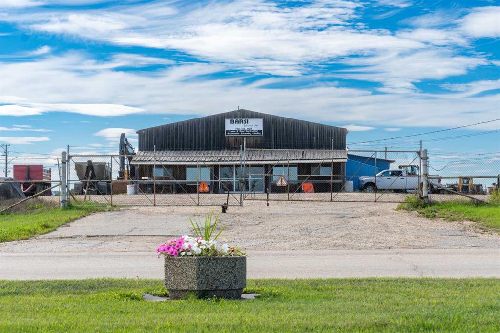 4404 50 Street Property Photo