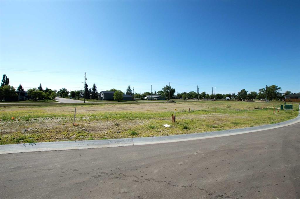 4506 56 A Street Close Property Photo