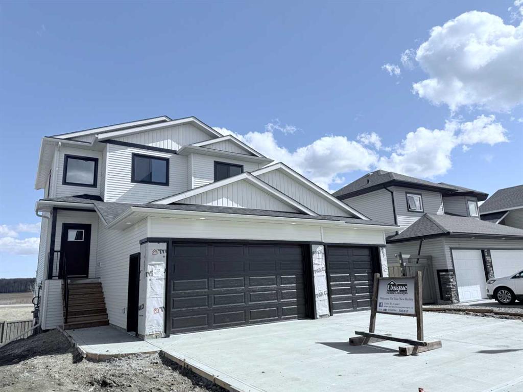 7045 85 Street Property Photo 1