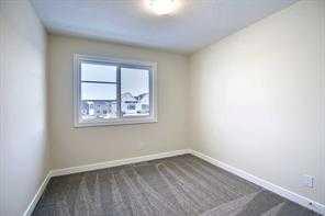 157 Cobblestone Gate Property Photo 13