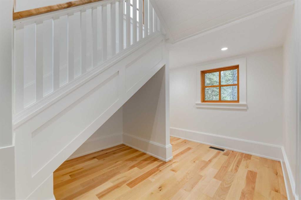 212 Hawks Landing Rise Property Photo 16