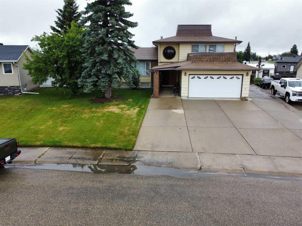 718 6 Avenue Property Photo 1