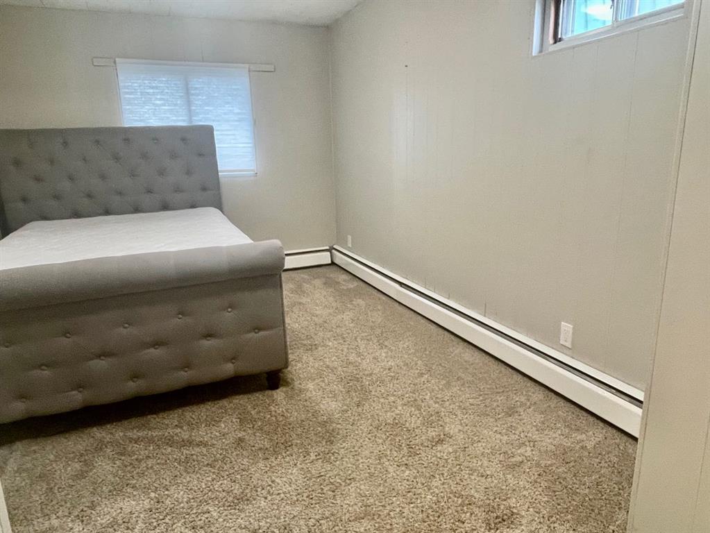 320 10 Street Property Photo 6