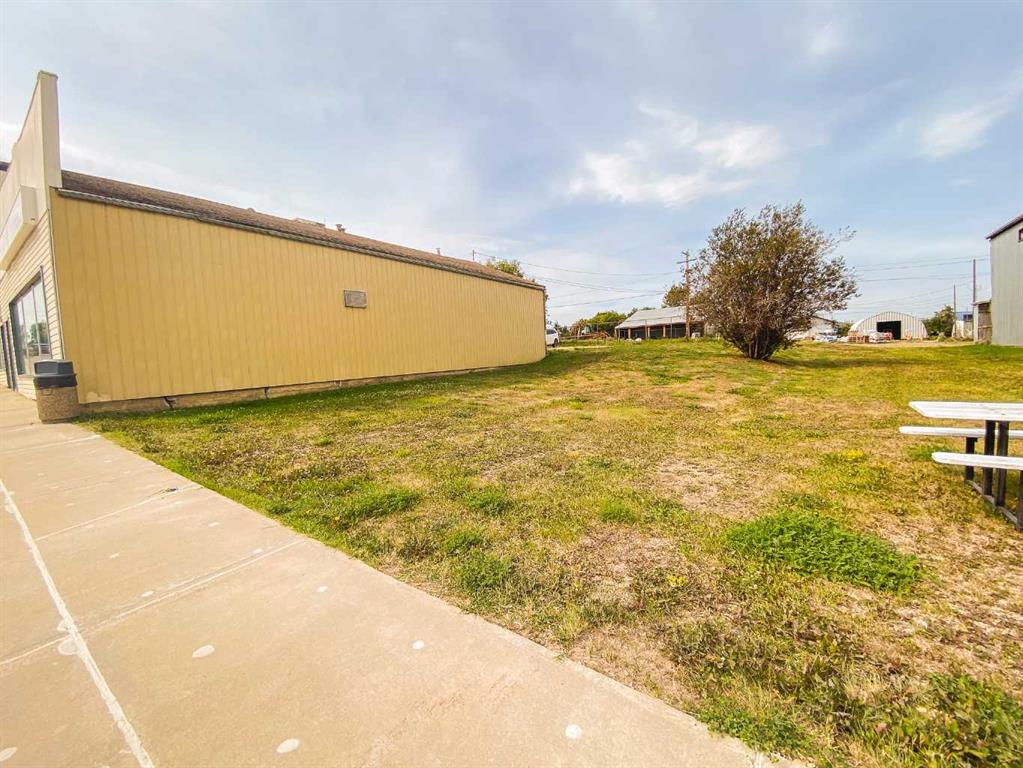 4610 50 Street Property Photo