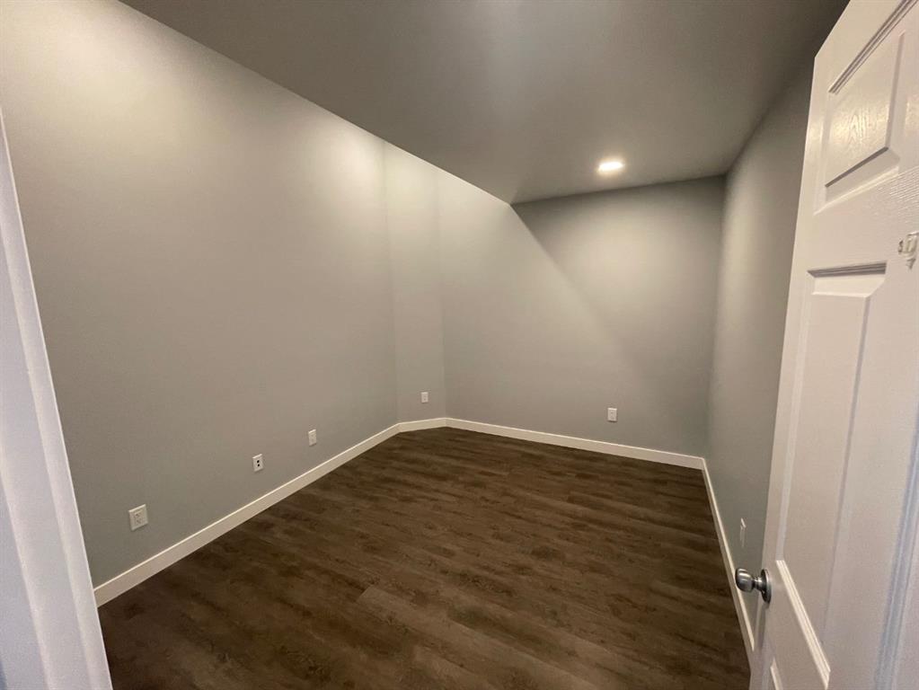 4803 50 Avenue Property Photo 11