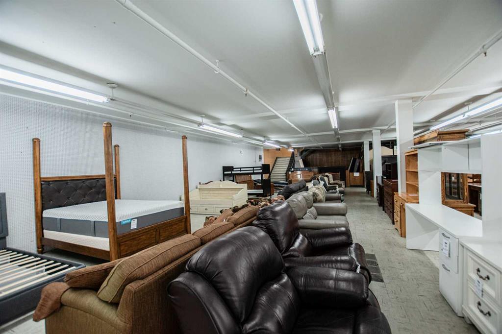 10012 100 Avenue Property Photo 16