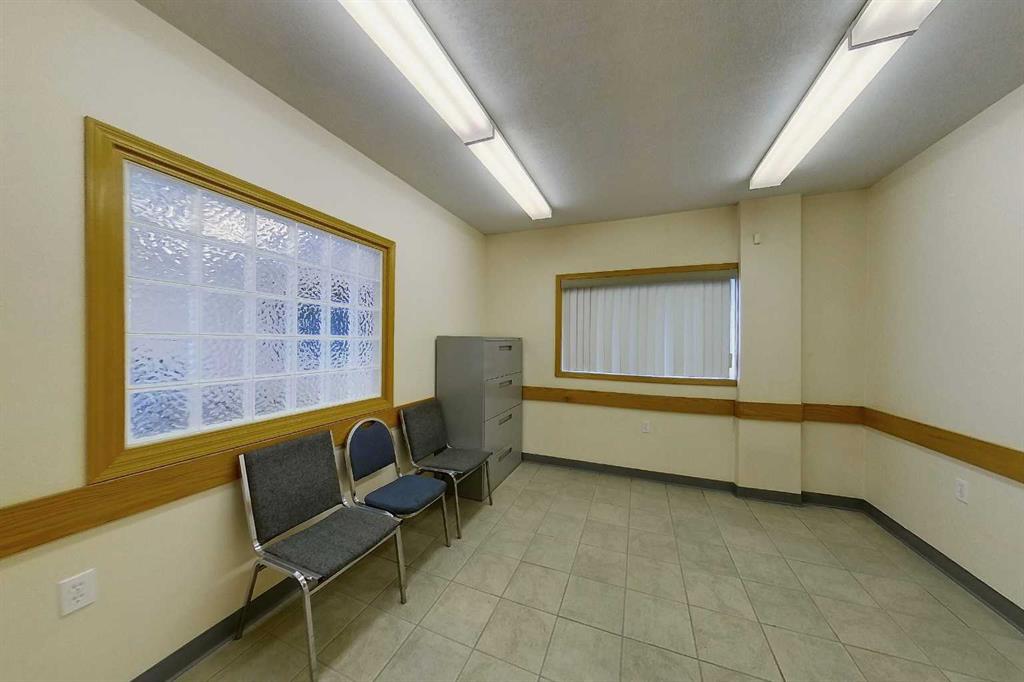 7323 1a Avenue Property Photo 17