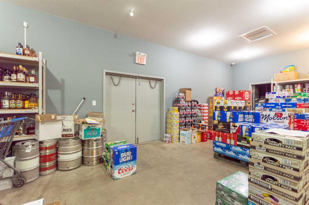 5922 50 Avenue Property Photo 14