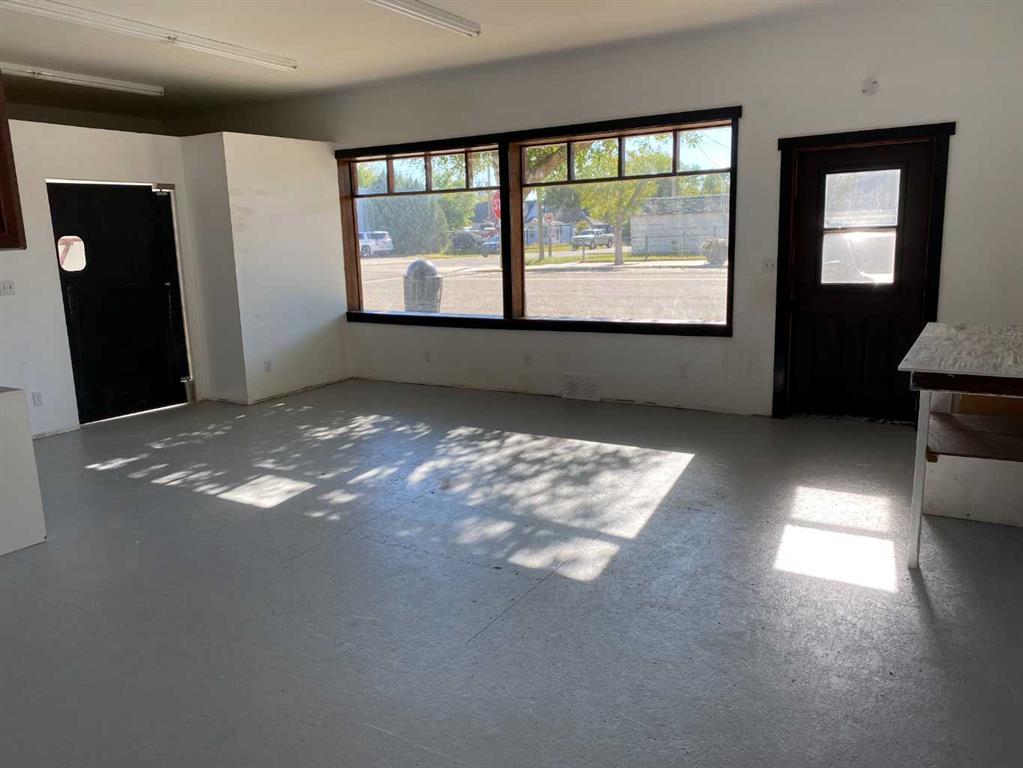 165 Centre Street Property Photo 12