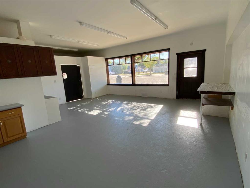 165 Centre Street Property Photo 13