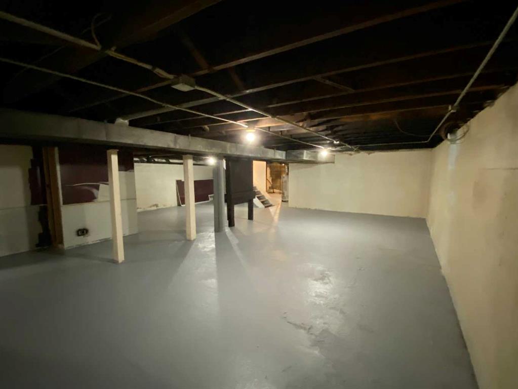 165 Centre Street Property Photo 34