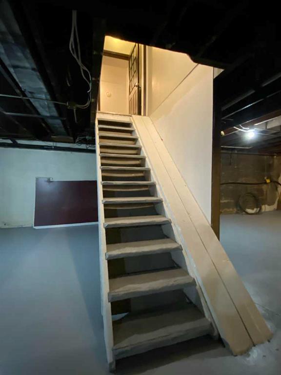 165 Centre Street Property Photo 41