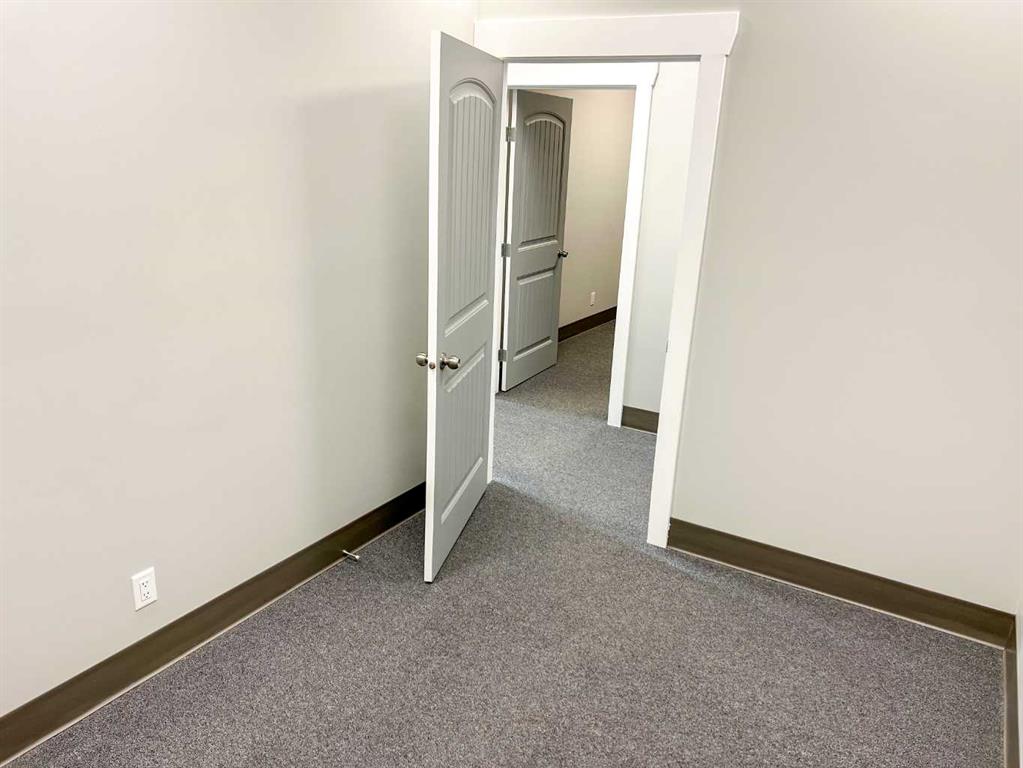 10126 120 Avenue 105 Property Photo 15