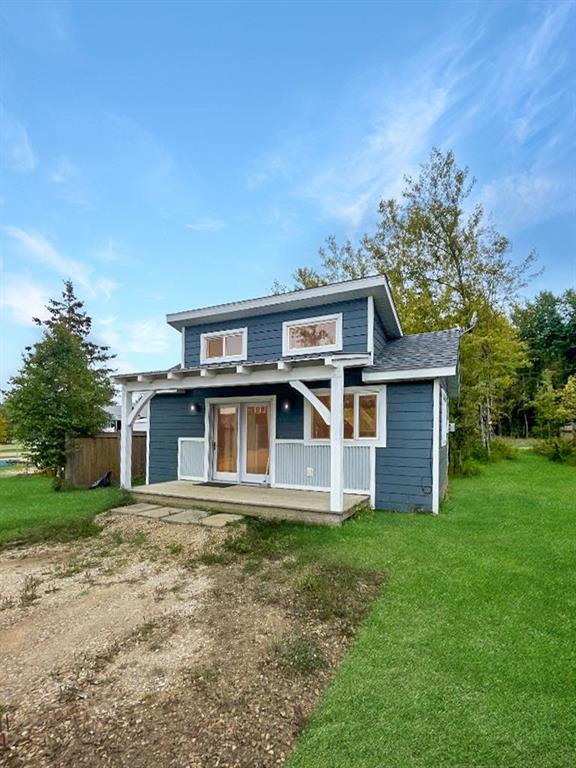 160 Peace River Avenue 16 Property Photo 1