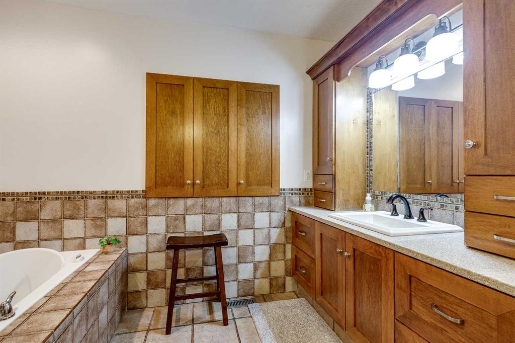 40303 Range Road 222 Property Photo 17
