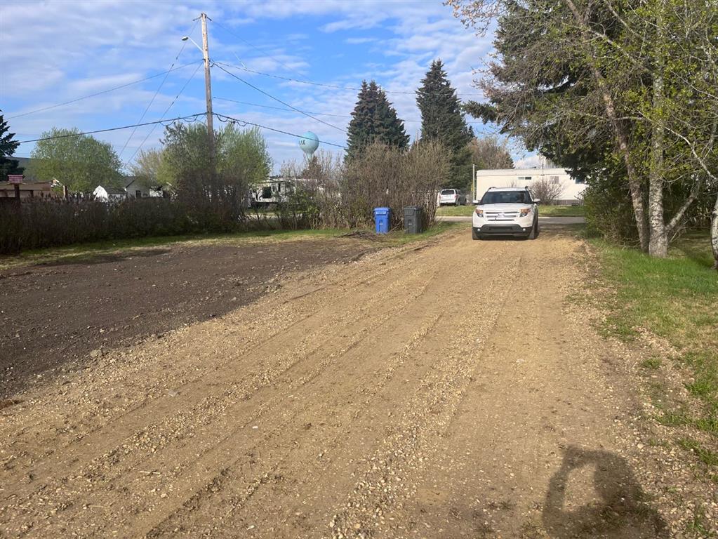 5403 51 Street Property Photo