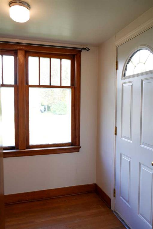 5139 52 Avenue Property Photo 11