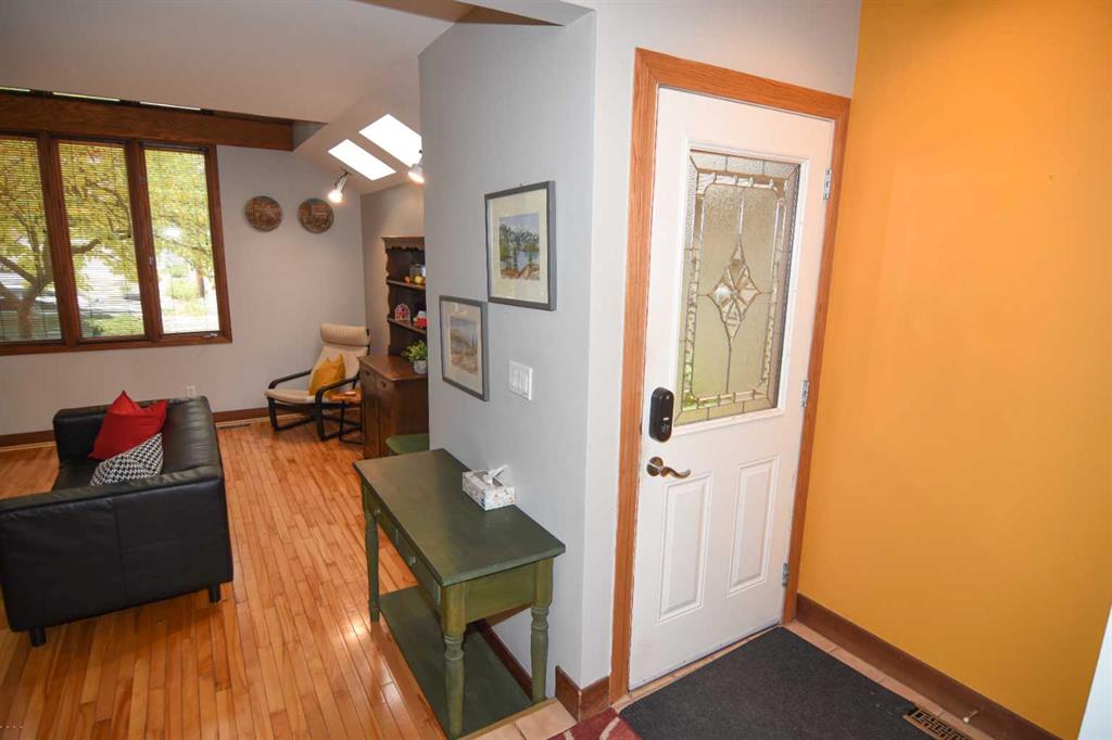 2535 7 Avenue Property Photo 17