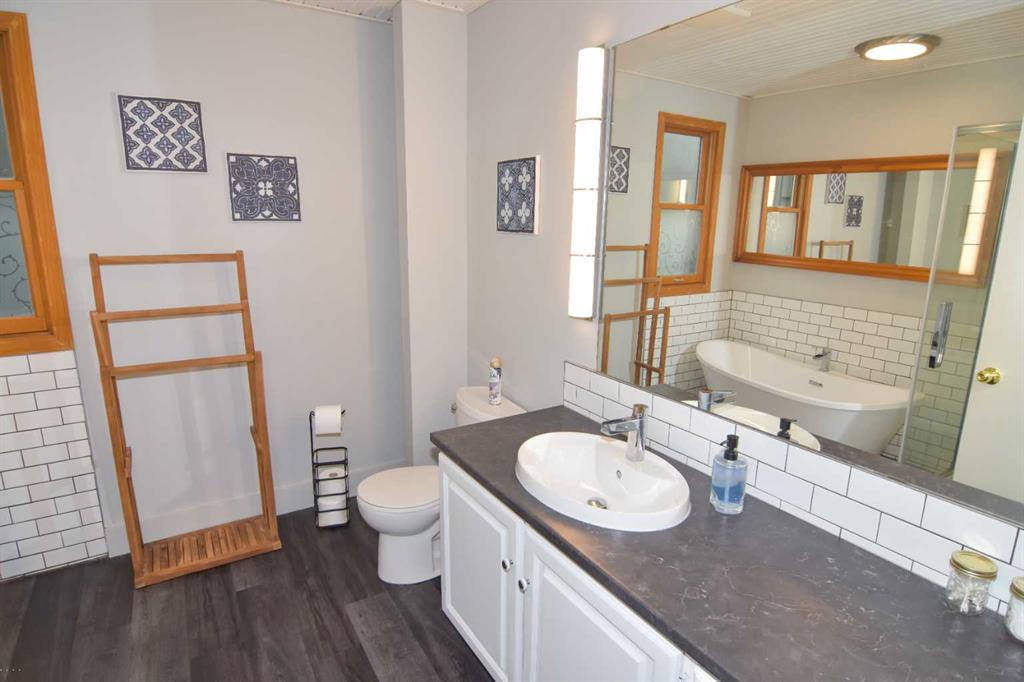 2535 7 Avenue Property Photo 33