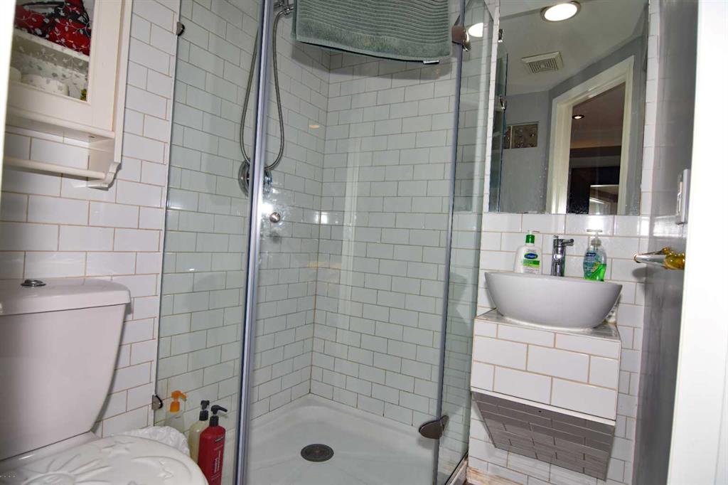 2535 7 Avenue Property Photo 42