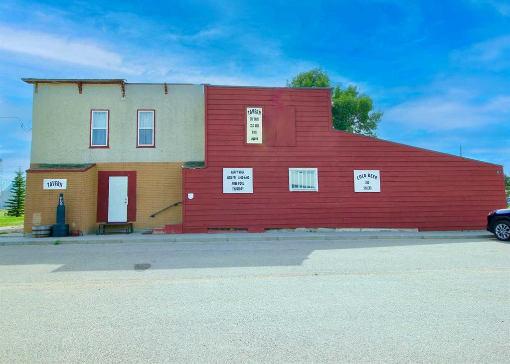 112 1 Street Property Photo