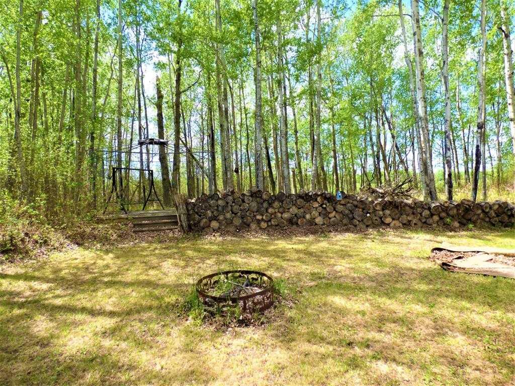 122 15377 Township Road Property Photo 3