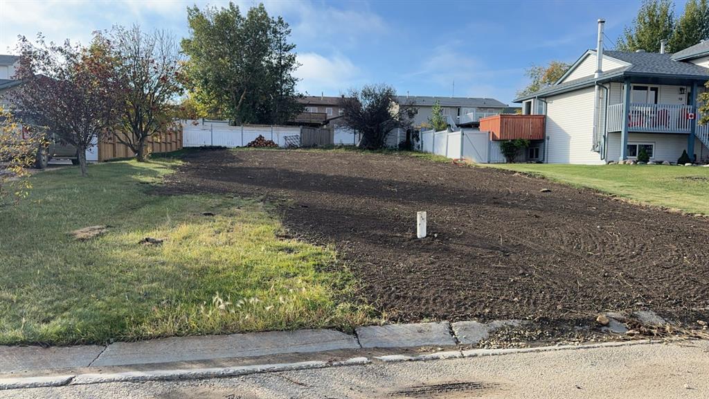 100 Sunset Drive Property Photo