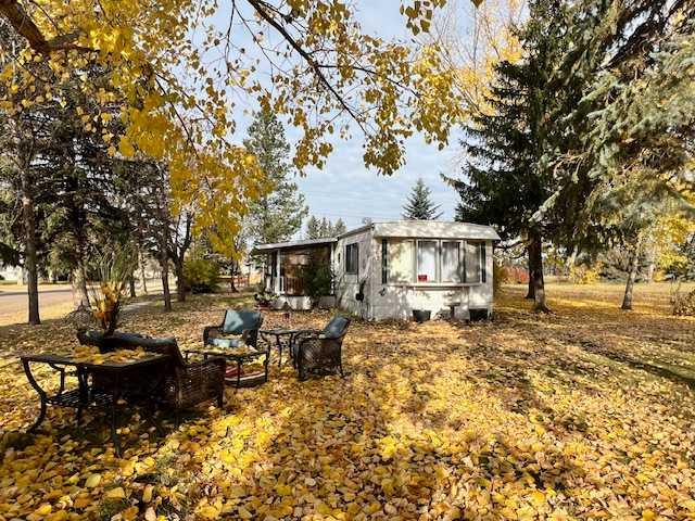302 Lady Helen Avenue Property Photo
