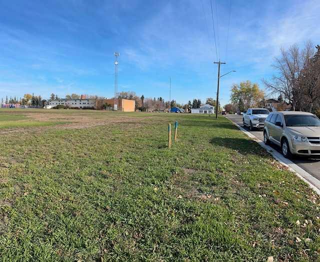 116 2 Avenue Property Photo 5