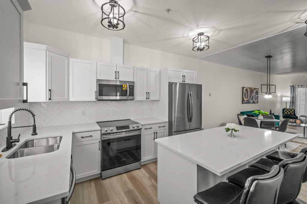 200 Lougheed Drive 4103 Property Photo 1
