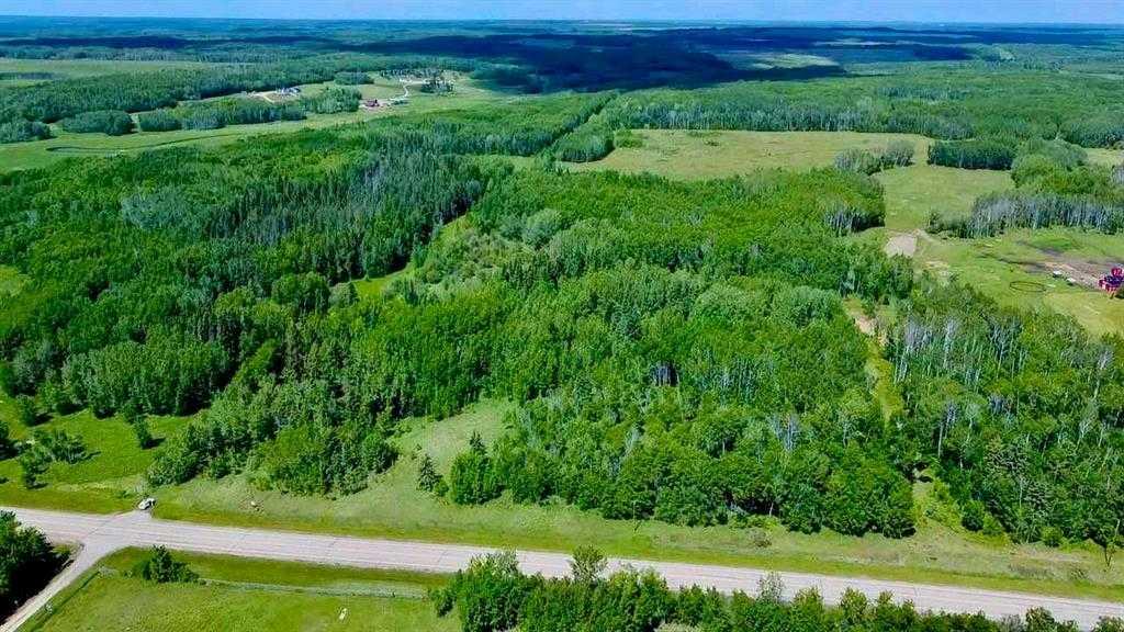 14122 Twp Rd 653 Property Photo 5
