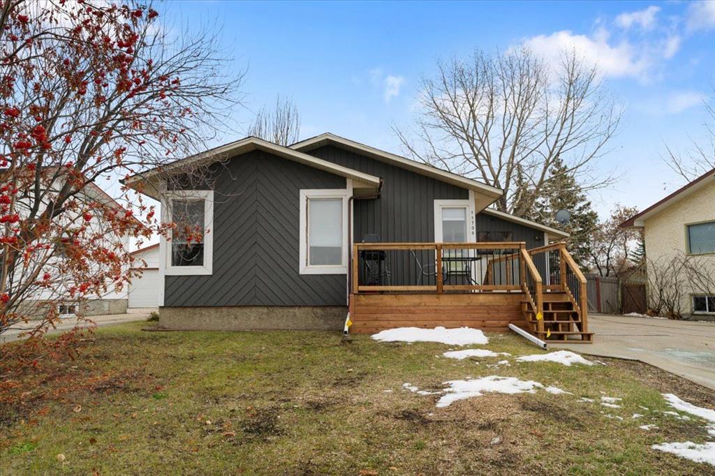 11709 95 Street Property Photo 1