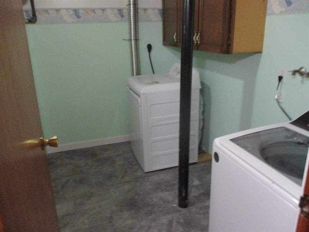 420 3rd Street Property Photo 18