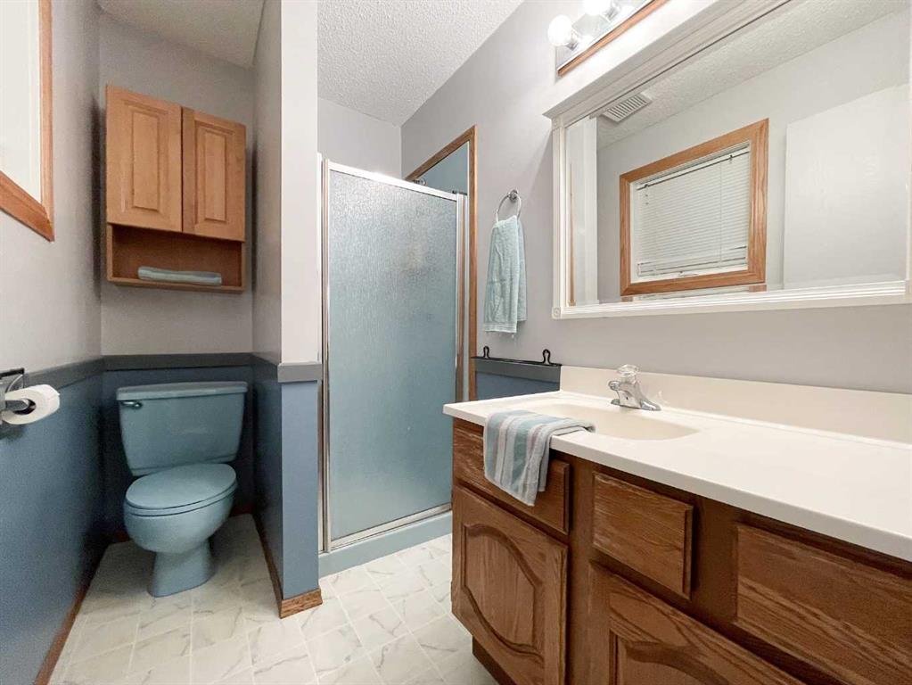 5123 55 Avenue Property Photo 19