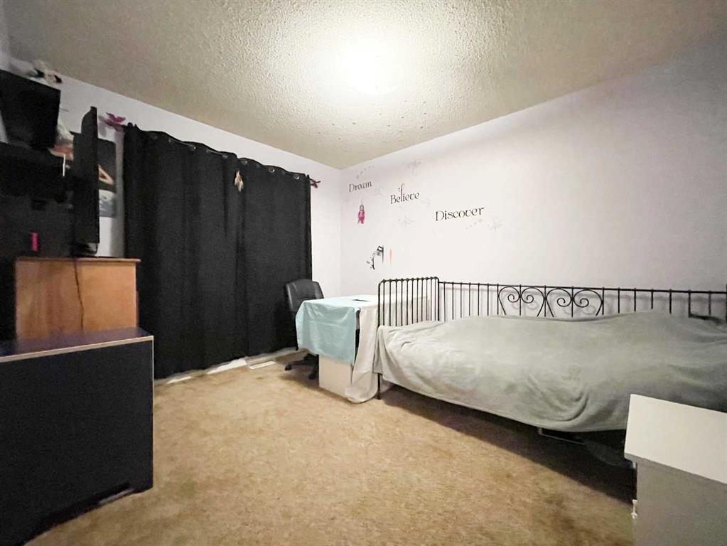5123 55 Avenue Property Photo 22
