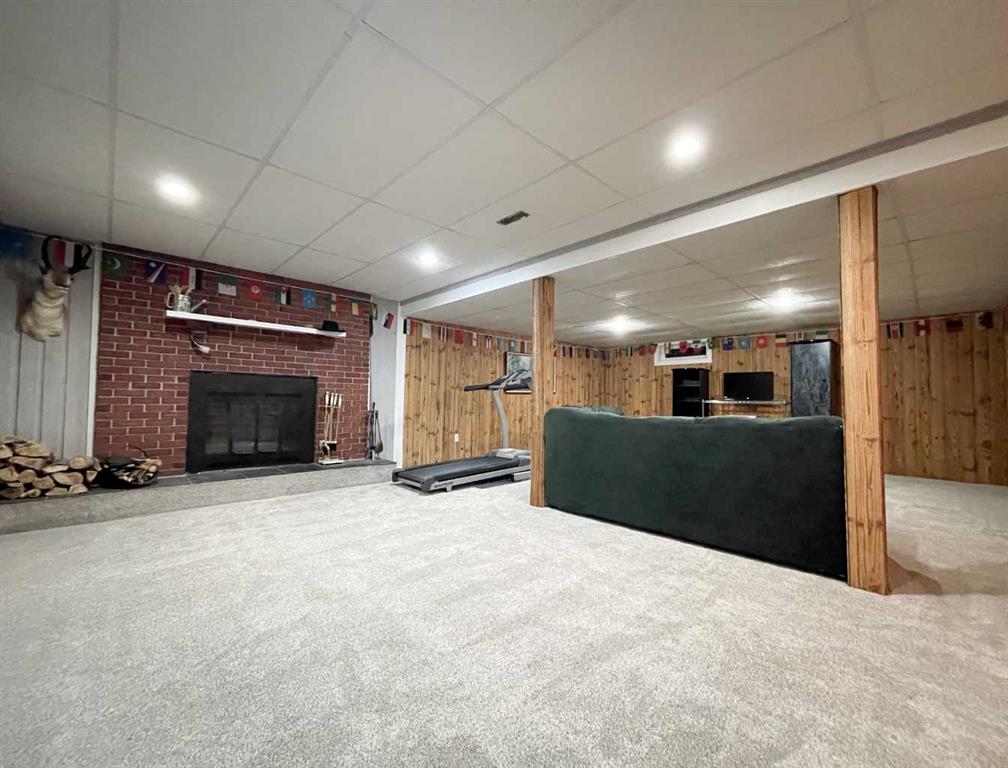 5123 55 Avenue Property Photo 26