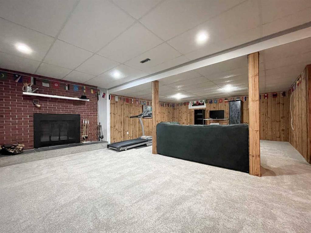 5123 55 Avenue Property Photo 27
