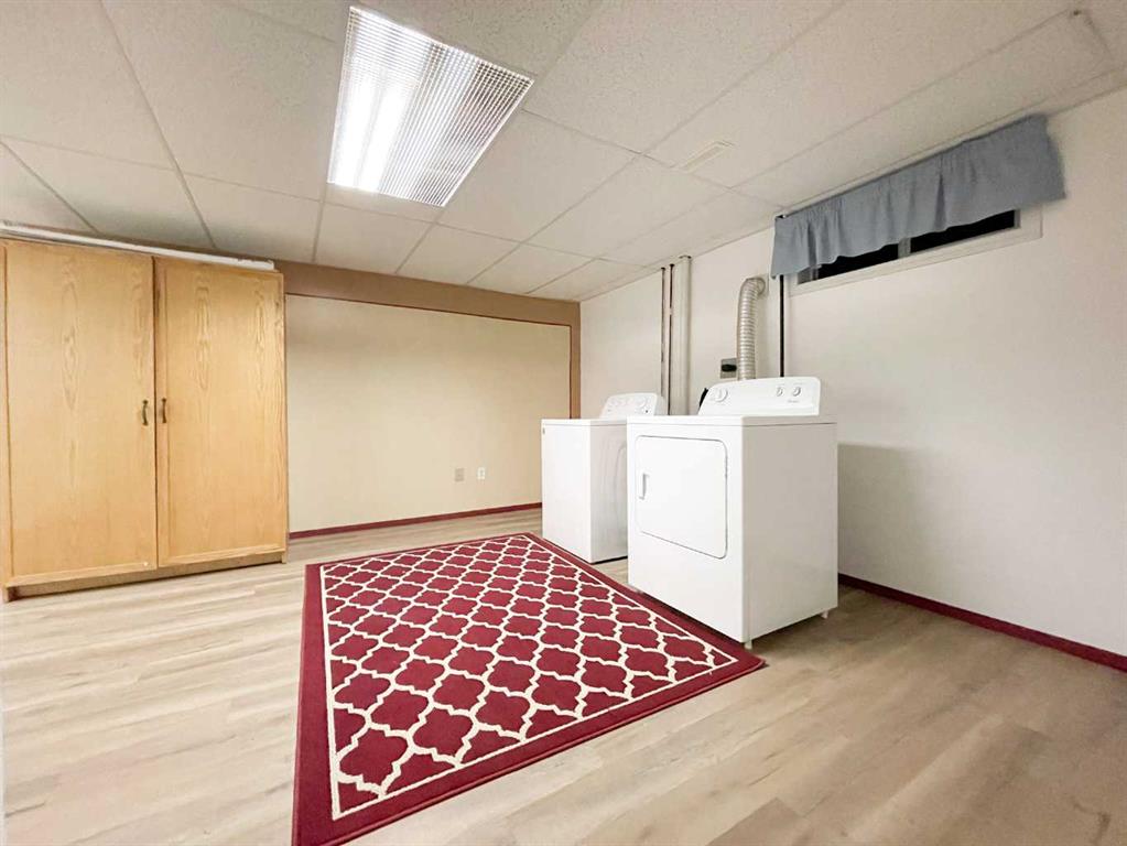 5123 55 Avenue Property Photo 38
