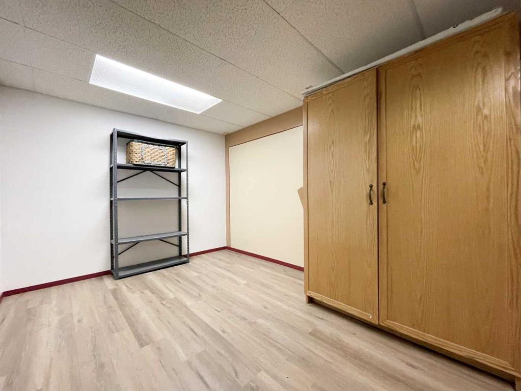 5123 55 Avenue Property Photo 39