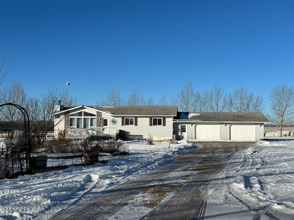 715060 Range Road 64 Property Photo 2