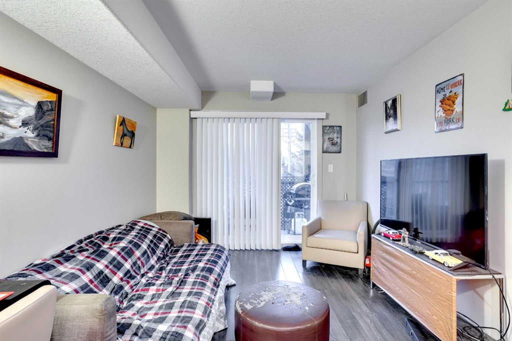 7901 King Street 1213 Property Photo 7