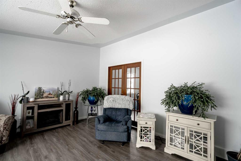 11810 78 St Property Photo 3