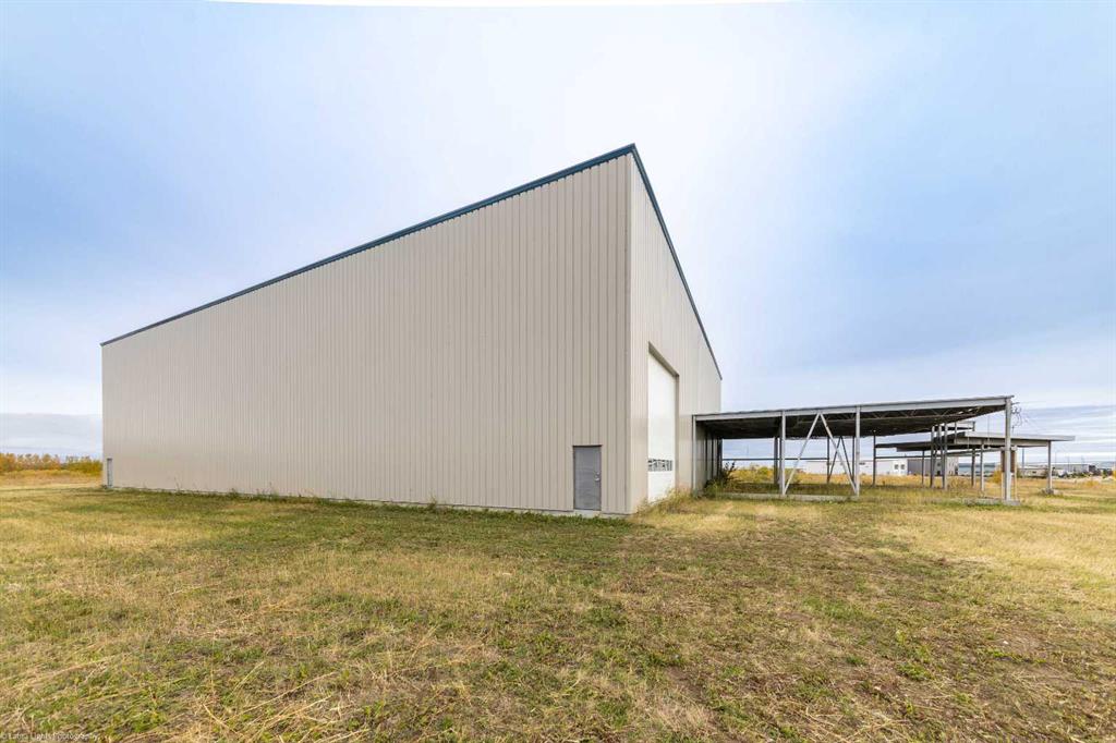 6852 66 Street Property Photo 15